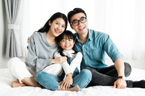 spring branch family dentist | family smiling