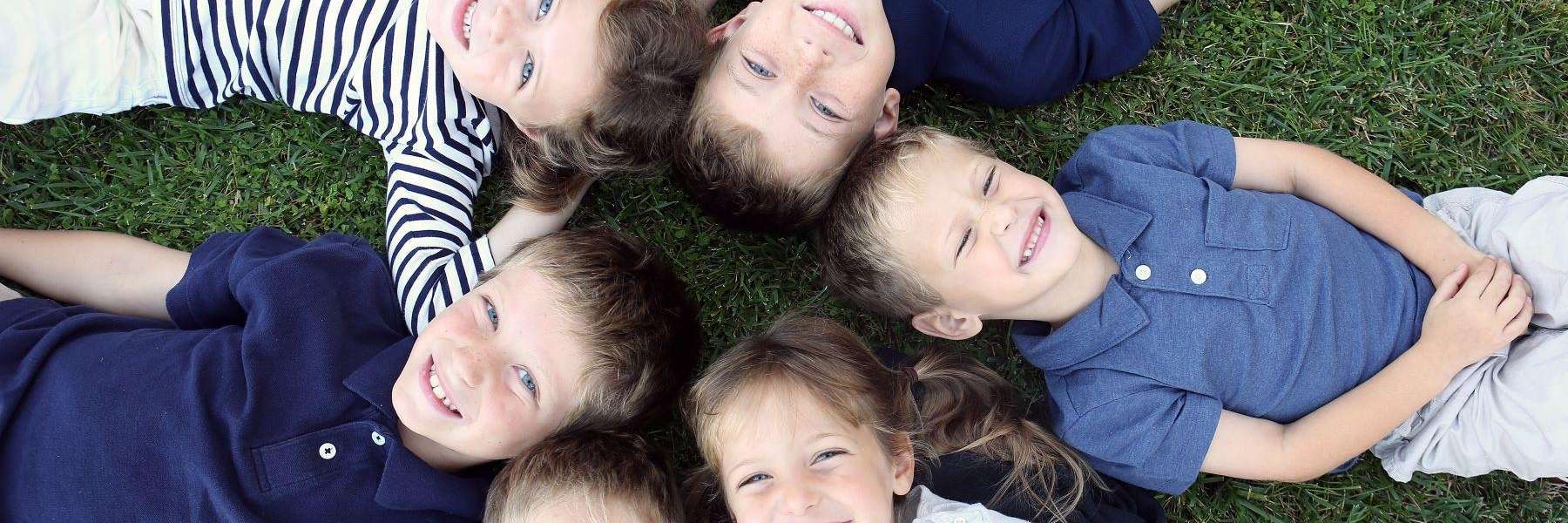 pediatric dentist spring branch | group of kids smiling